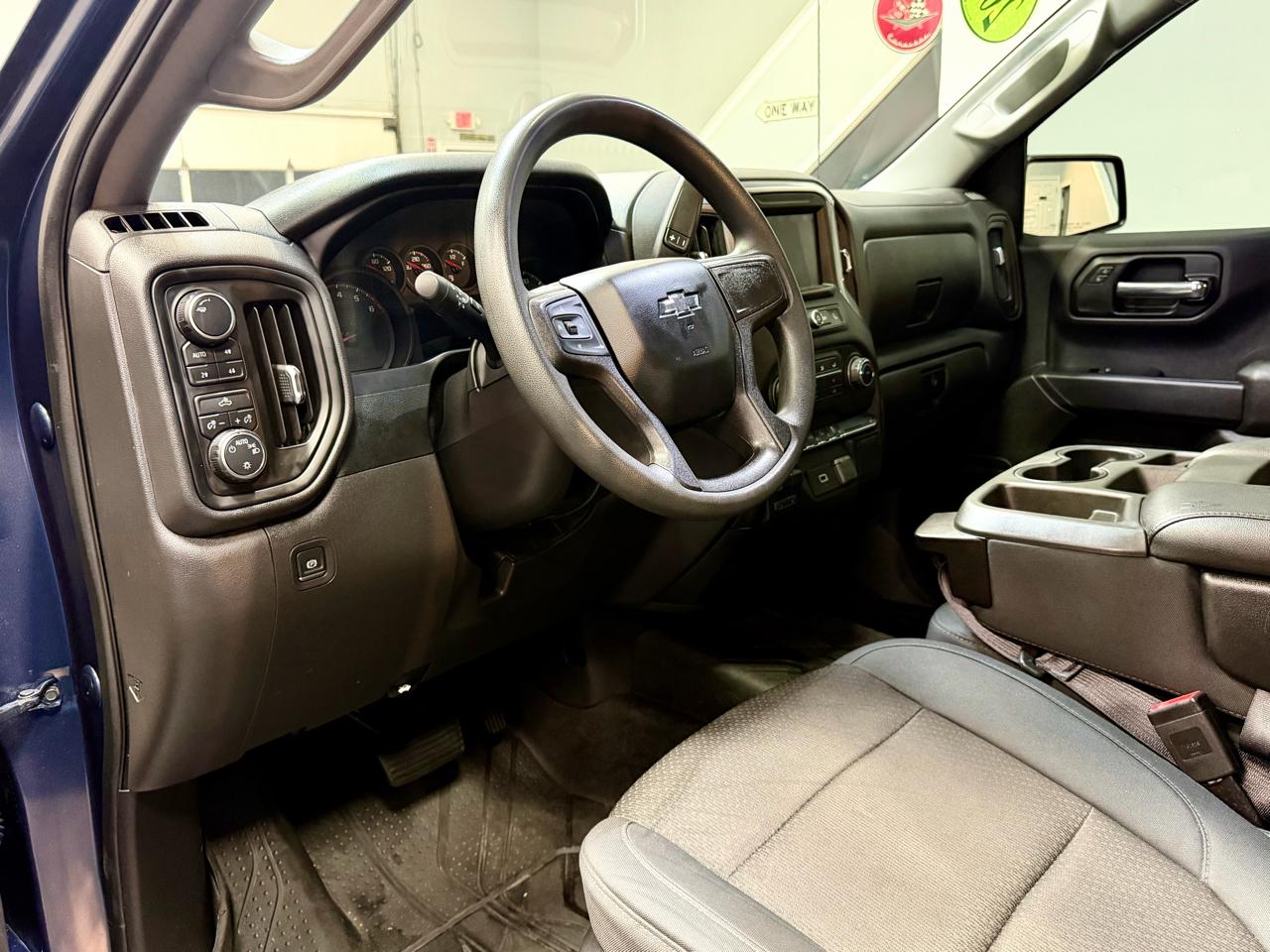 Chevrolet Silverado 1500 4WD Crew Cab 147" Custom Trail Boss 2019