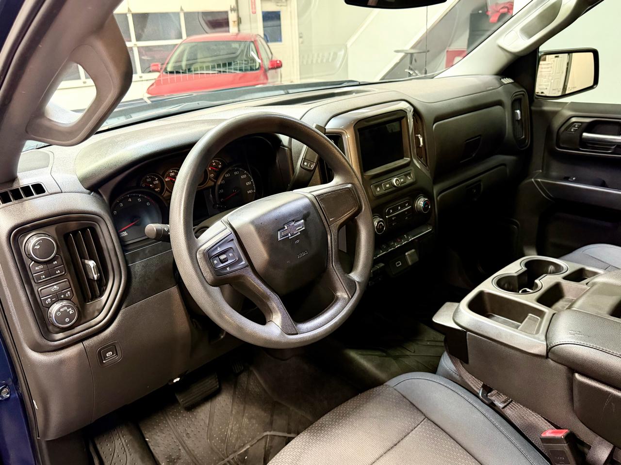 Chevrolet Silverado 1500 4WD Crew Cab 147" Custom Trail Boss 2019
