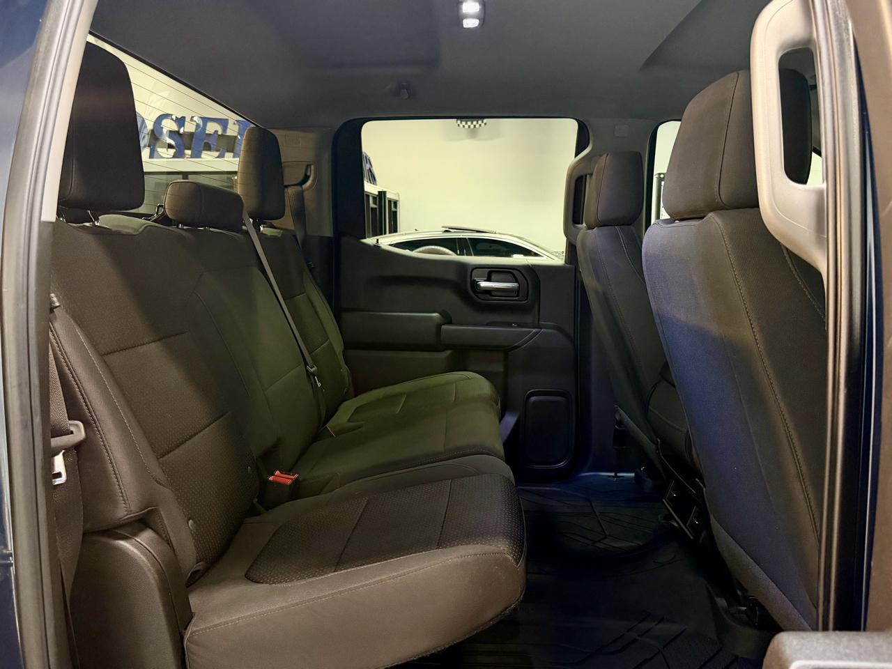 Chevrolet Silverado 1500 4WD Crew Cab 147" Custom Trail Boss 2019