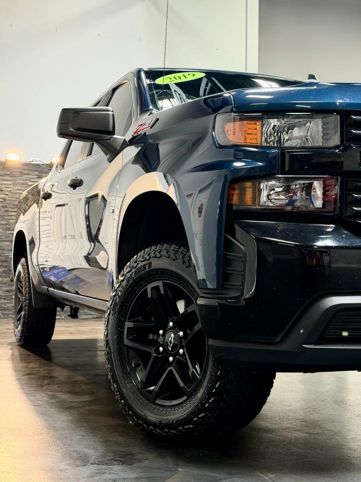 Chevrolet Silverado 1500 4WD Crew Cab 147" Custom Trail Boss 2019