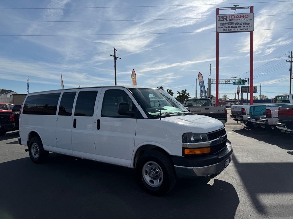 2014 Chevrolet Express LT 3500 Extended