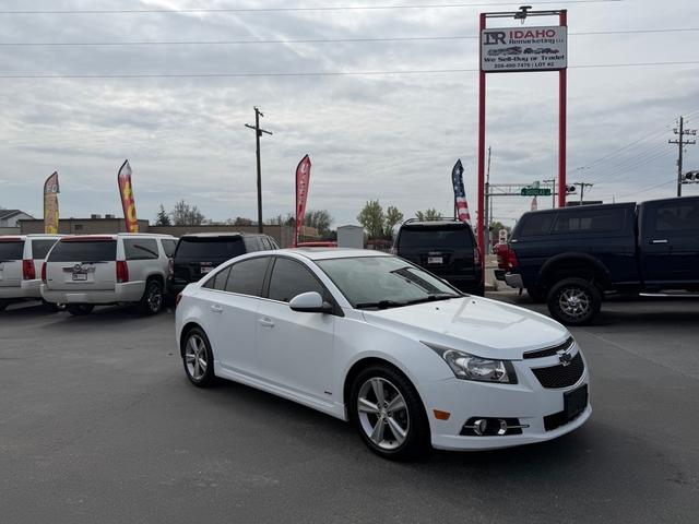 White 2014 Chevrolet Cruze 2LT Sedan FWD Sedan Front-Wheel Drive Automatic