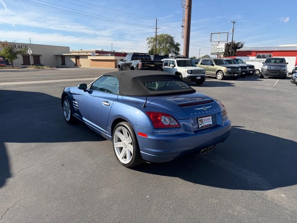 Chrysler Crossfire photo 4