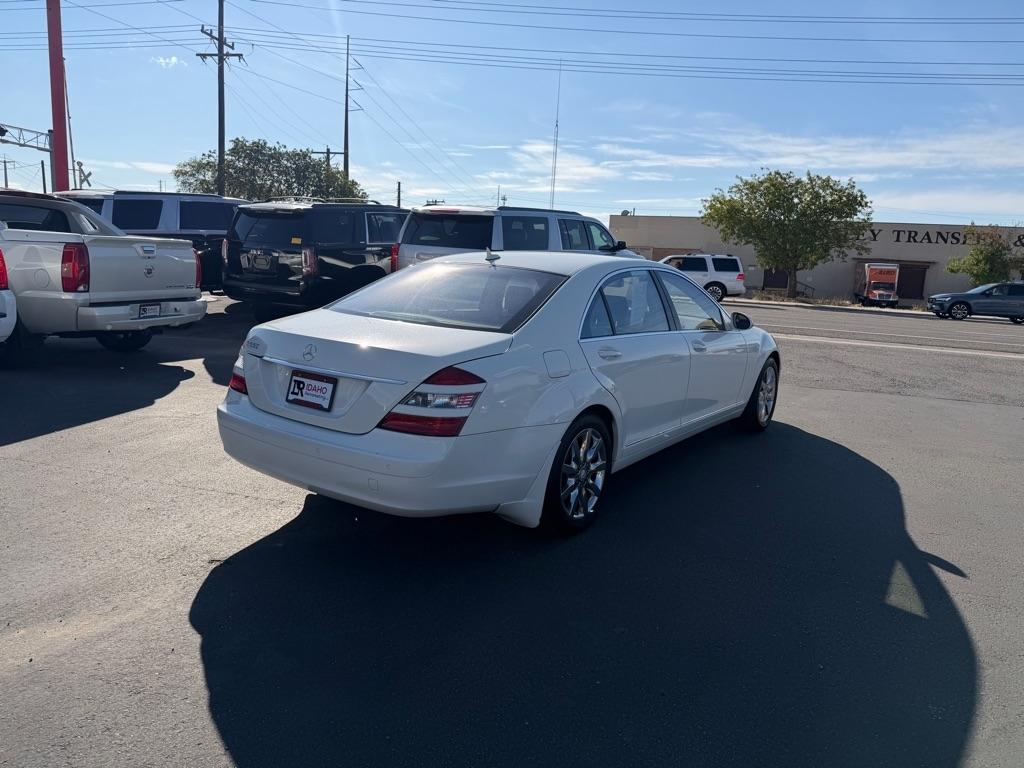 Mercedes-Benz S-Class photo 5