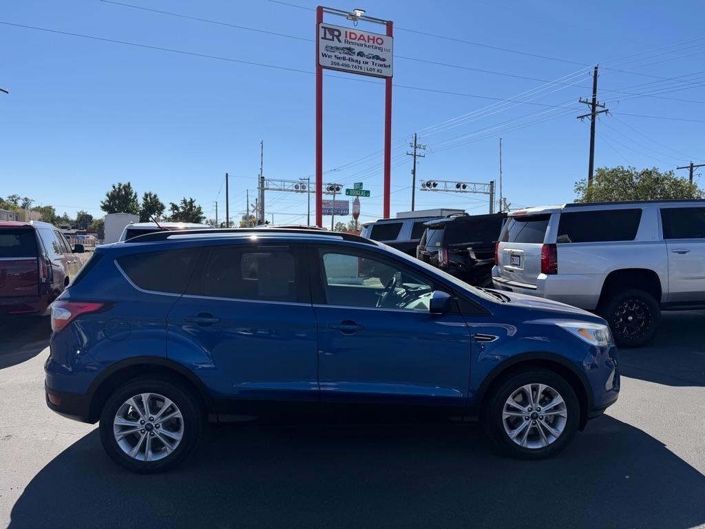 Ford Escape photo 6