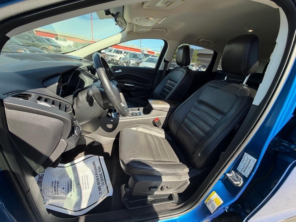 Ford Escape photo 10