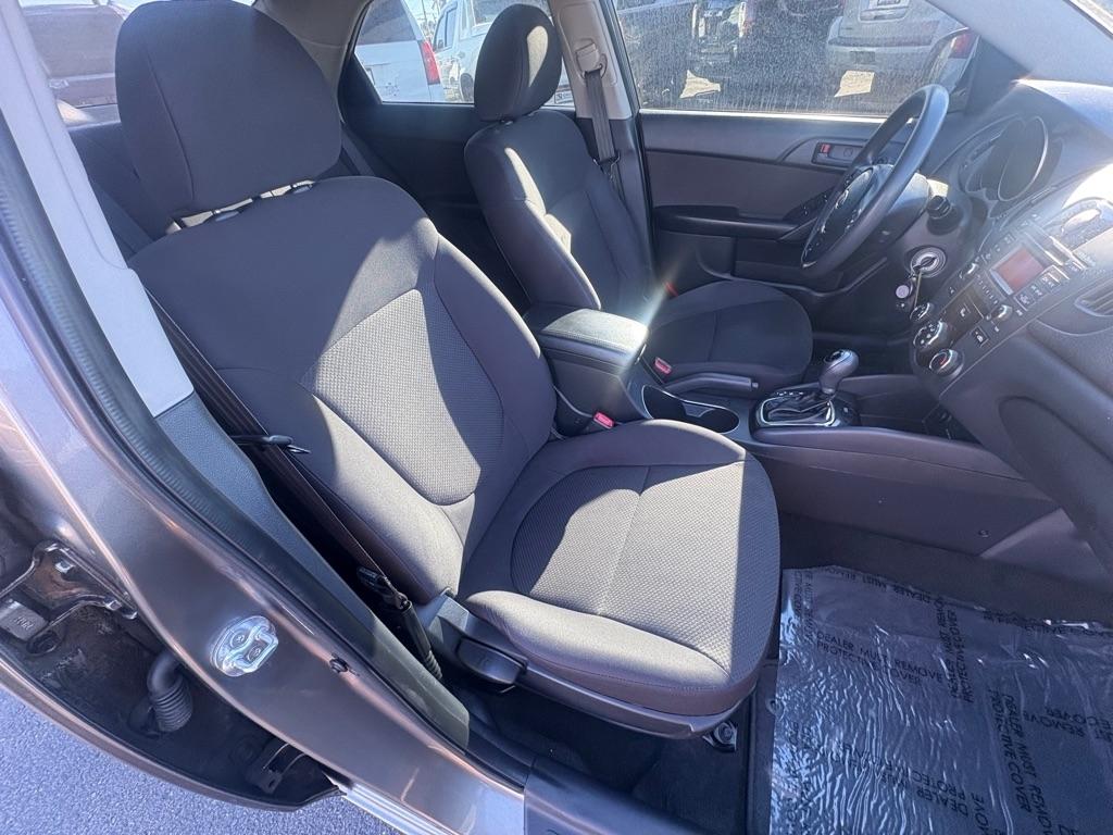 Kia Forte photo 7