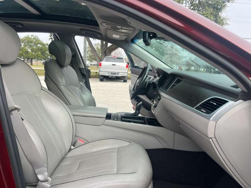 Hyundai Genesis 5.0L RWD 2015