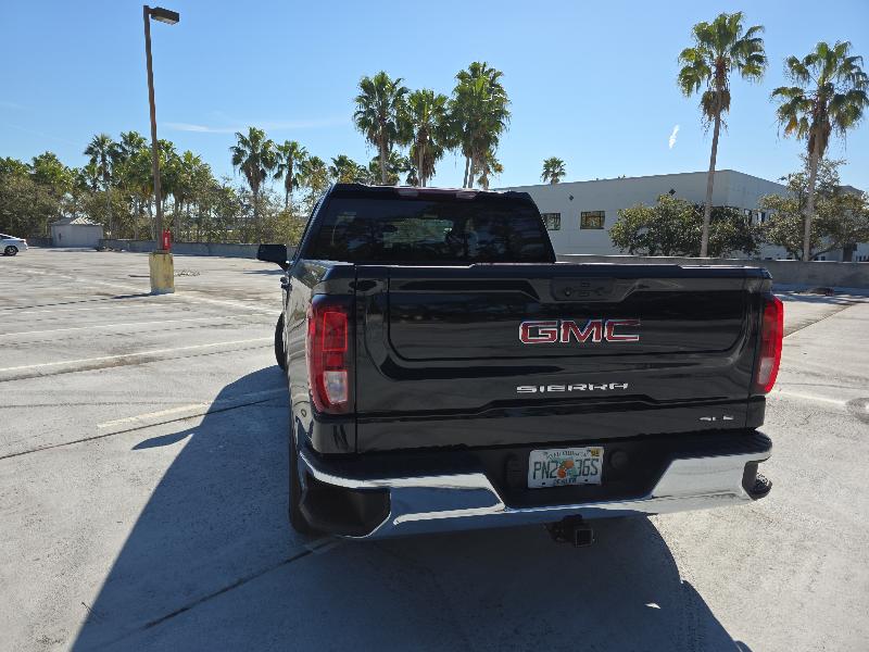 GMC Sierra 1500 2WD Crew Cab 143.5" SLE2 2024