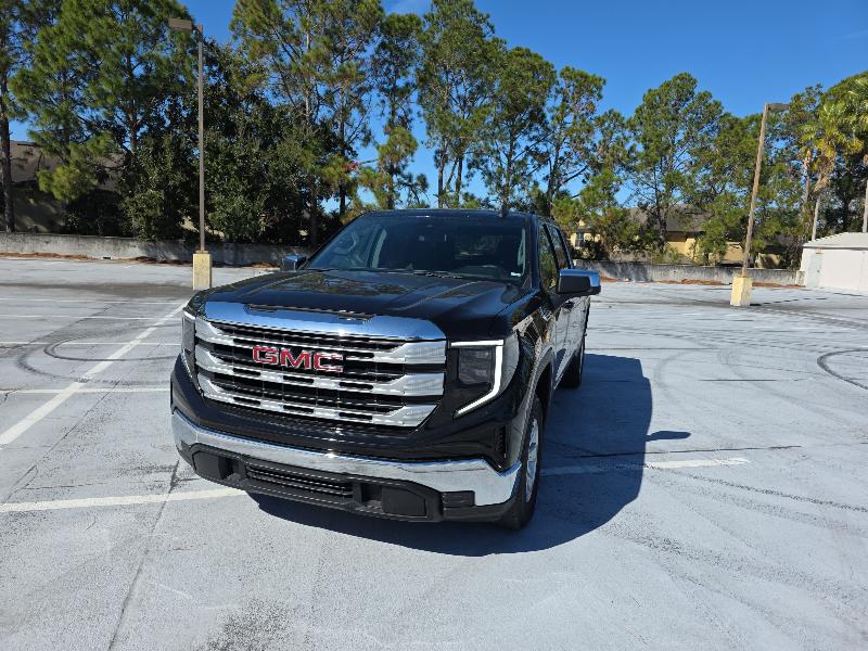 GMC Sierra 1500 2WD Crew Cab 143.5" SLE2 2024