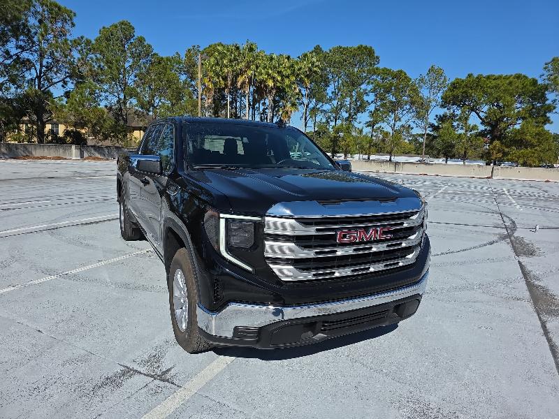 GMC Sierra 1500 2WD Crew Cab 143.5" SLE2 2024
