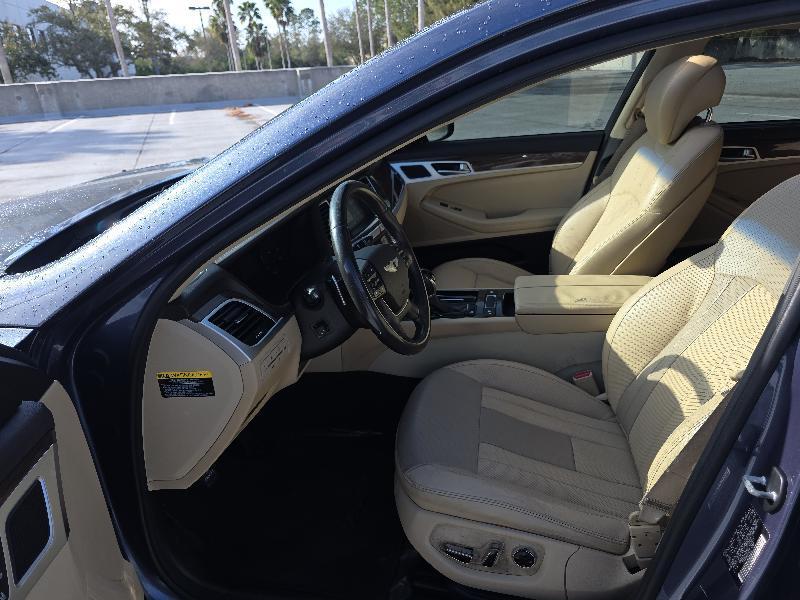 Hyundai Genesis 3.8L 2016