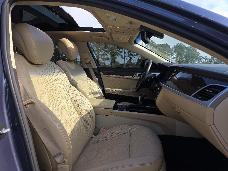 Hyundai Genesis 3.8L 2016