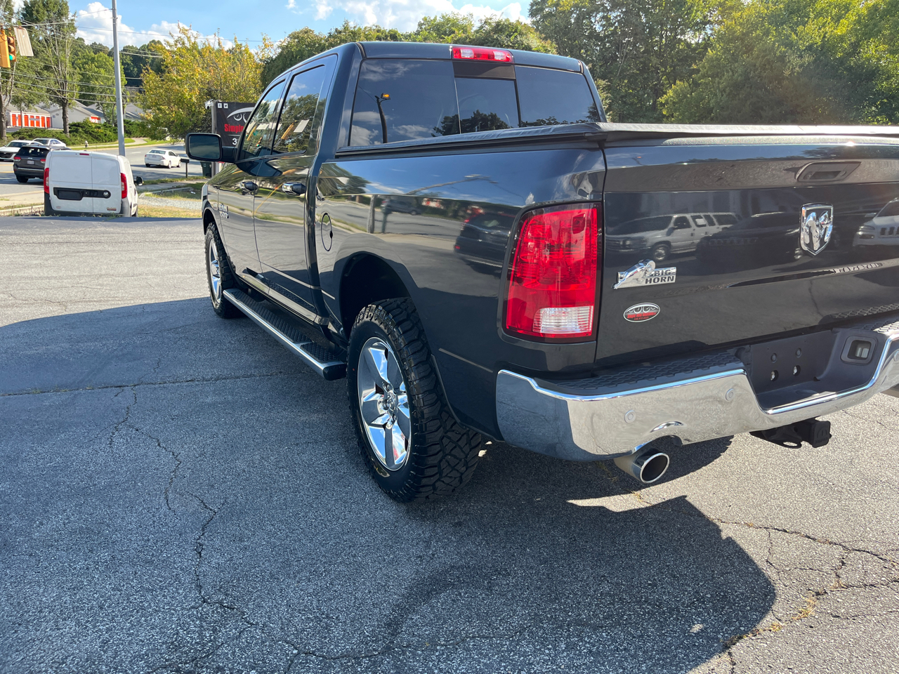 RAM 1500 4WD Crew Cab 140.5" Big Horn 2016 RAM 1500 4WD Crew Cab 140.5" Big Horn 2016