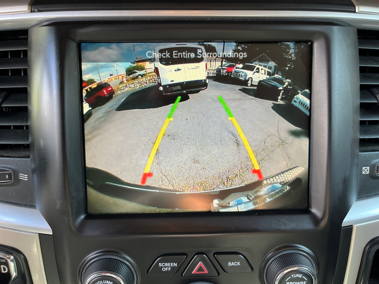 RAM 1500 4WD Crew Cab 140.5" Big Horn 2016 RAM 1500 4WD Crew Cab 140.5" Big Horn 2016