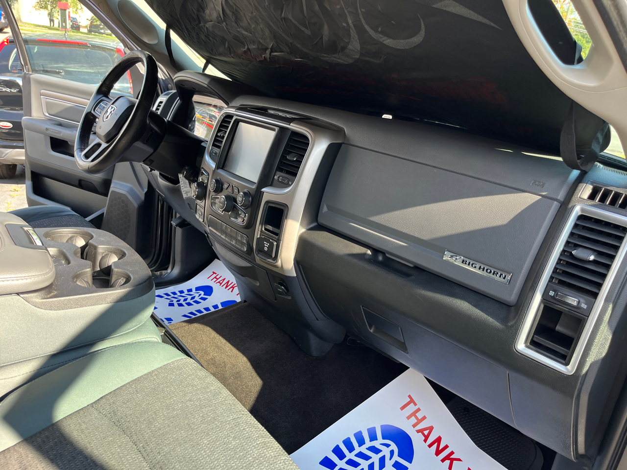 RAM 1500 4WD Crew Cab 140.5" Big Horn 2016 RAM 1500 4WD Crew Cab 140.5" Big Horn 2016