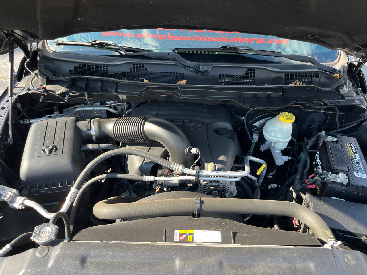 RAM 1500 4WD Crew Cab 140.5" Big Horn 2016 RAM 1500 4WD Crew Cab 140.5" Big Horn 2016