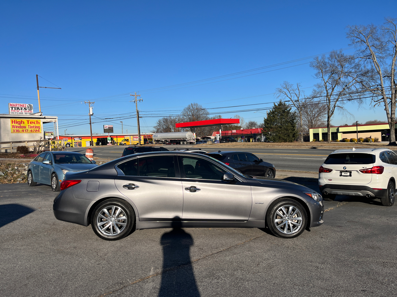 Infiniti Q50 Hybrid Premium AWD 2015