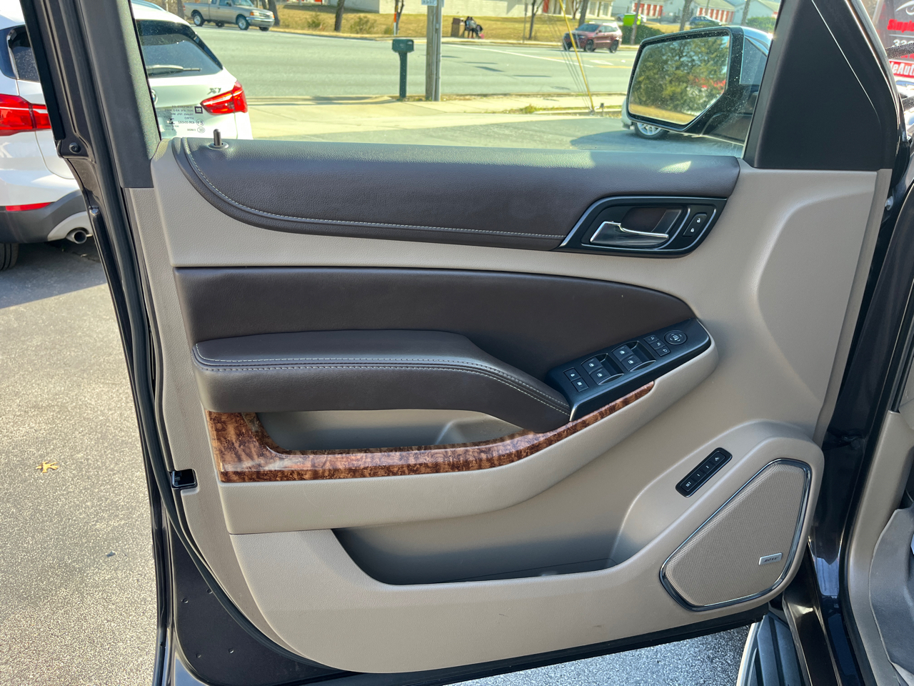 Chevrolet Suburban Premier 2WD 2017