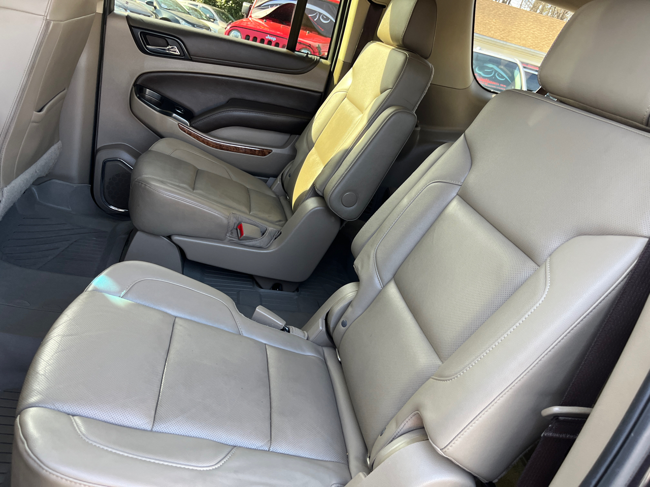 Chevrolet Suburban Premier 2WD 2017