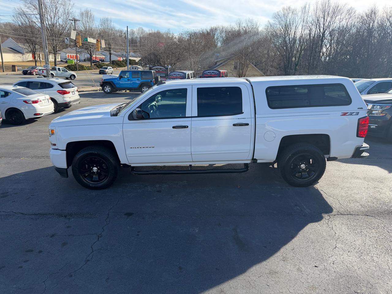 2018 Chevrolet Silverado 1500 4WD Crew Cab 143.5" LT w/1LT