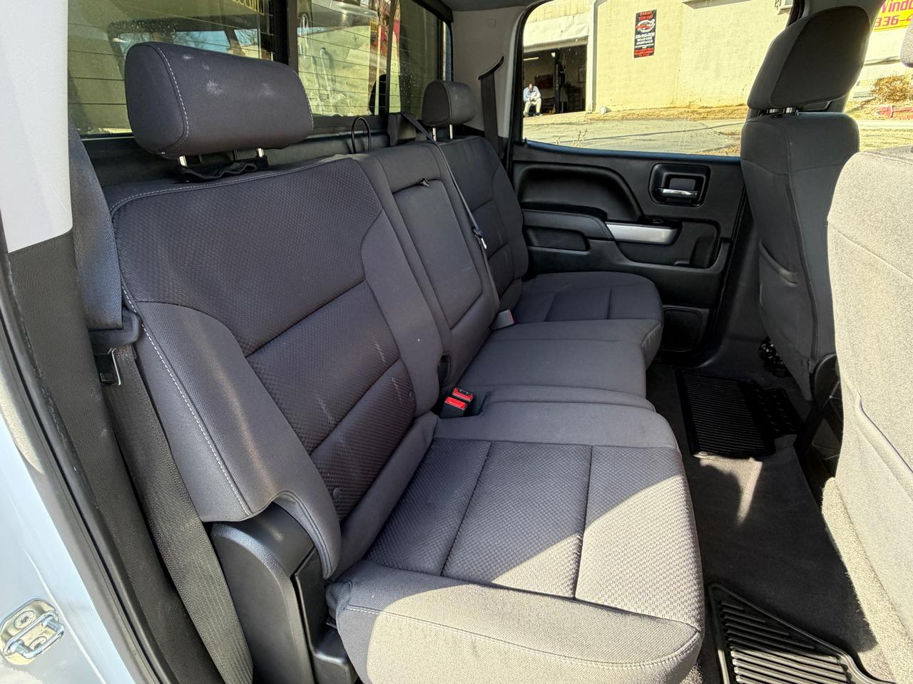 Chevrolet Silverado 1500 4WD Crew Cab 143.5" LT w/1LT 2018