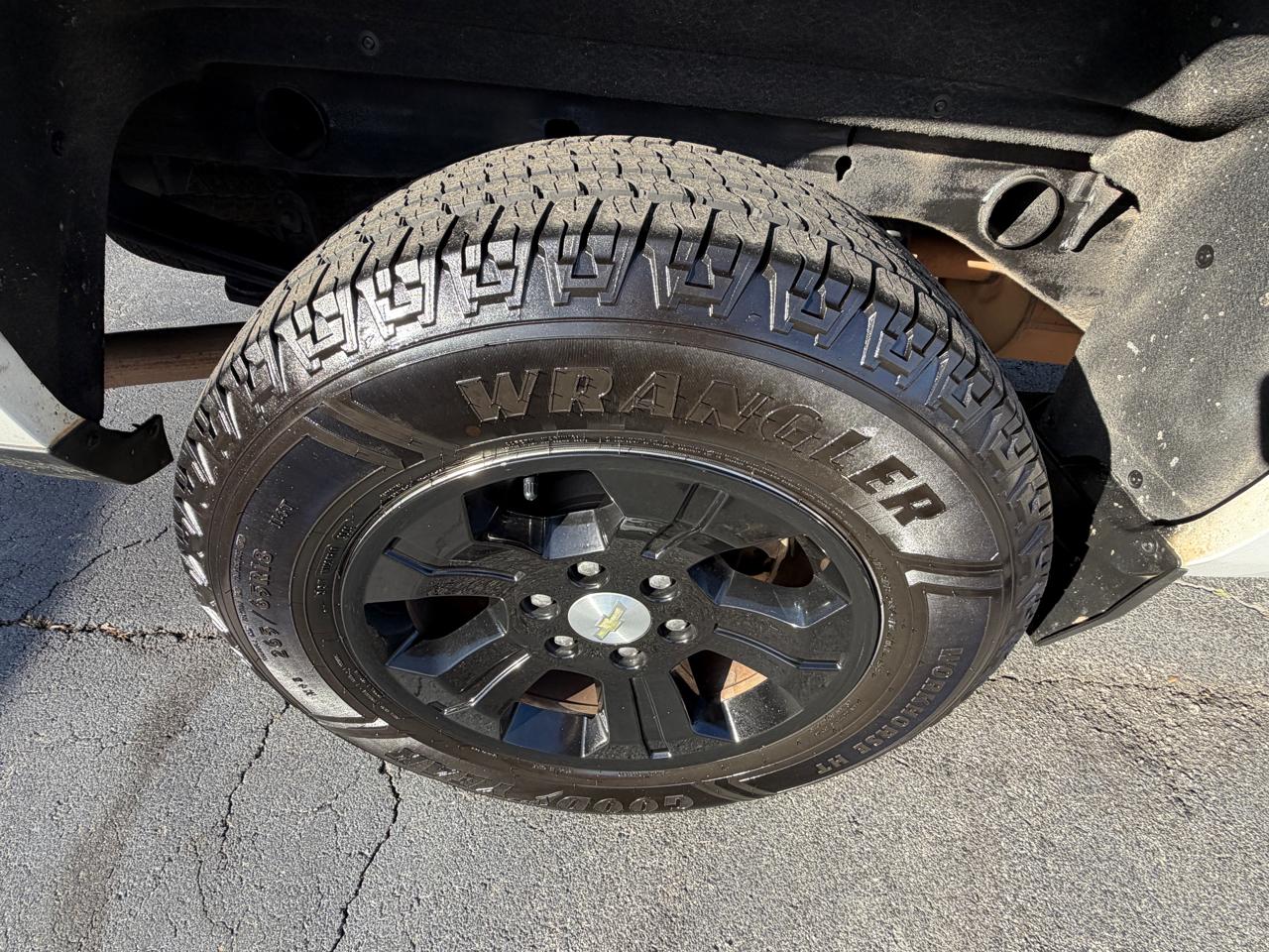 Chevrolet Silverado 1500 4WD Crew Cab 143.5" LT w/1LT 2018