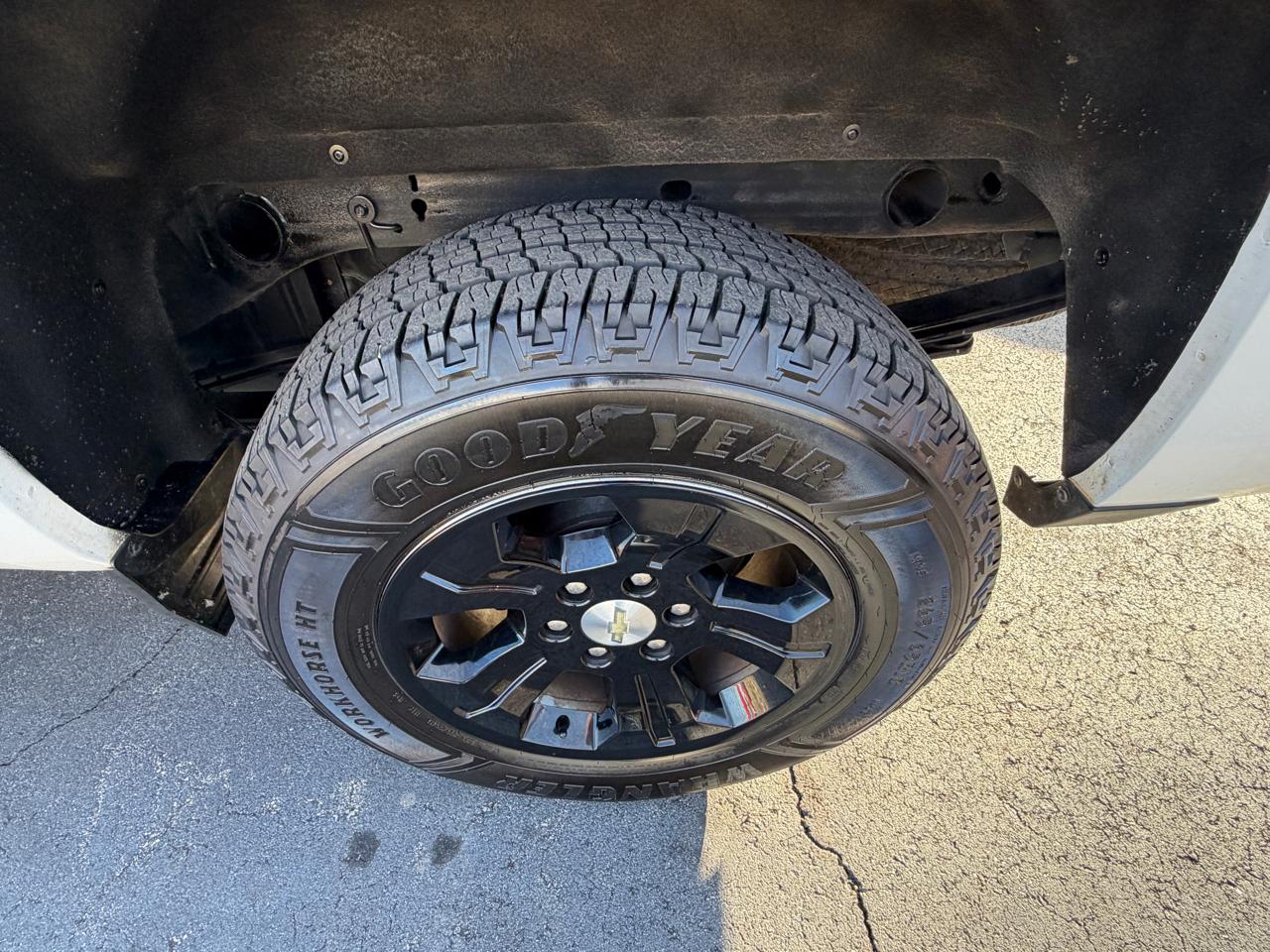 Chevrolet Silverado 1500 4WD Crew Cab 143.5" LT w/1LT 2018