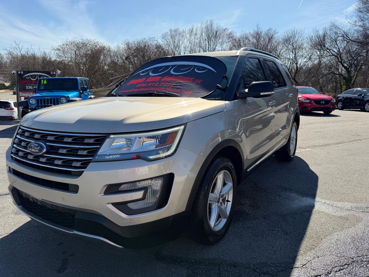 Ford Explorer 4dr 112" WB XLT 4WD 2017