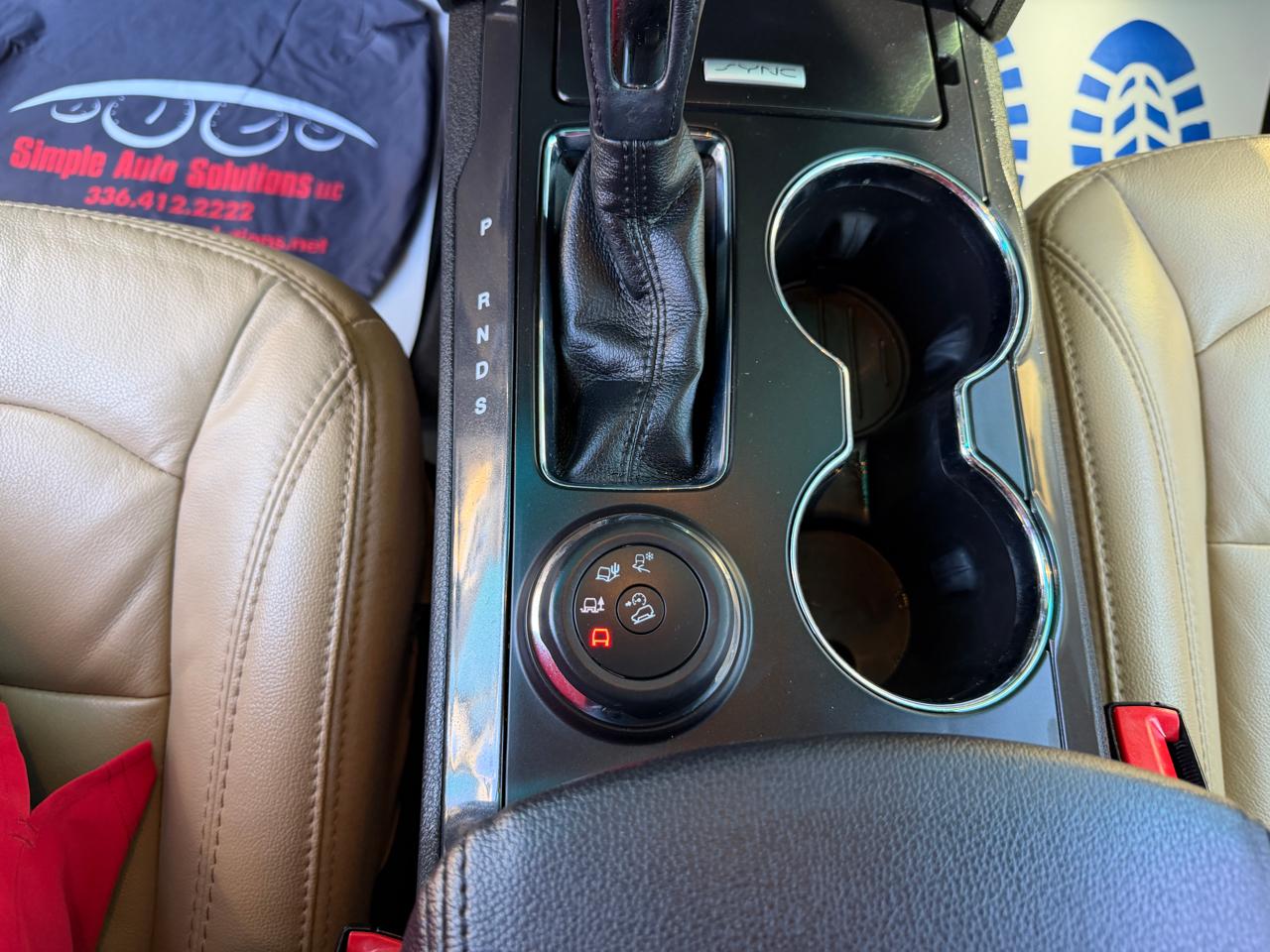 Ford Explorer 4dr 112" WB XLT 4WD 2017