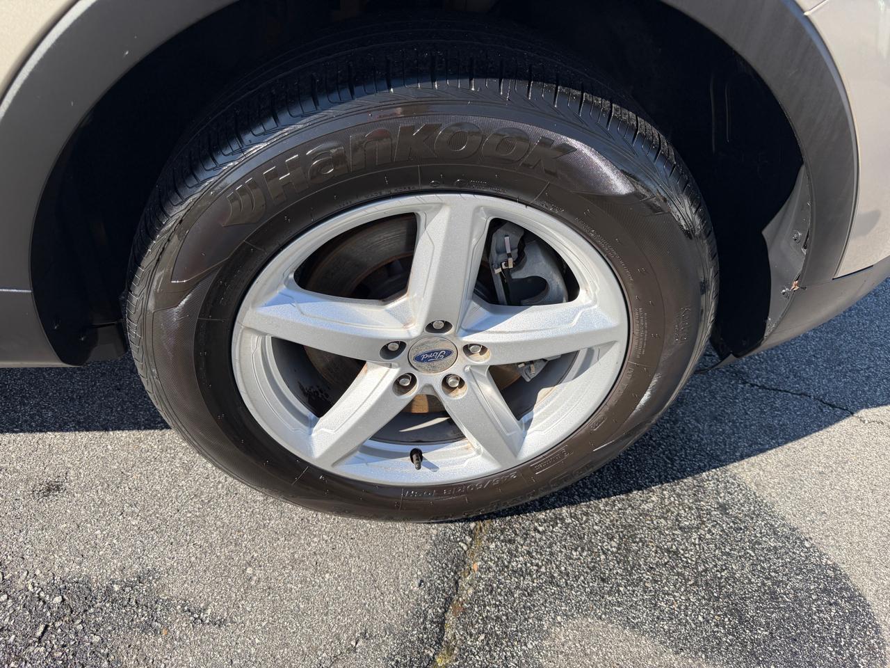 Ford Explorer 4dr 112" WB XLT 4WD 2017