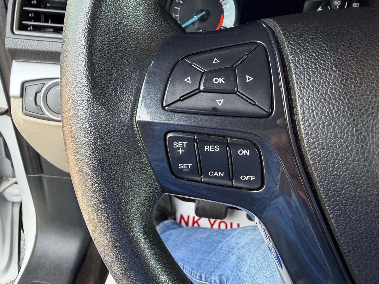 Ford Explorer Base FWD 2018