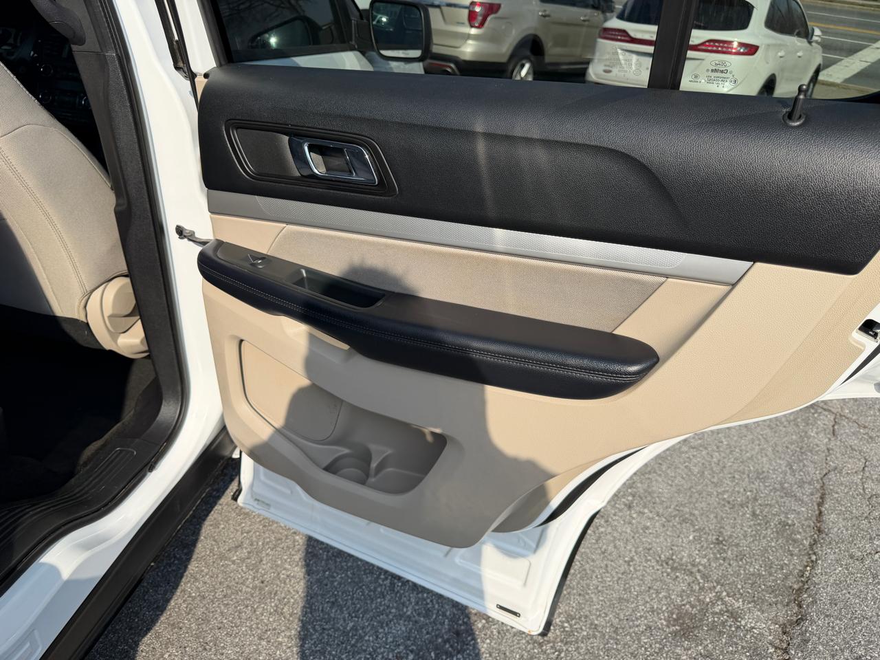 Ford Explorer Base FWD 2018