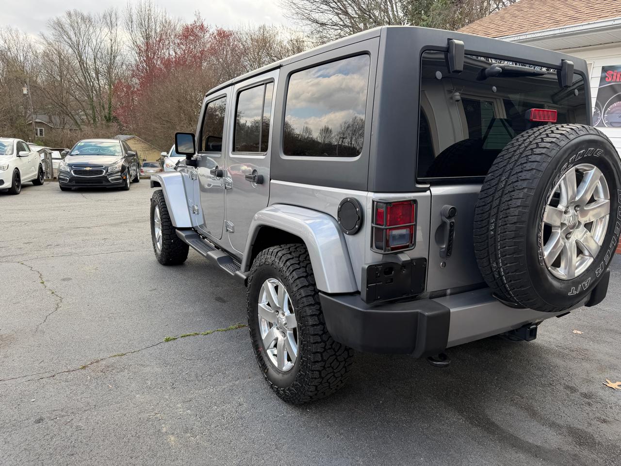 Jeep Wrangler Unlimited Sahara 4WD 2017