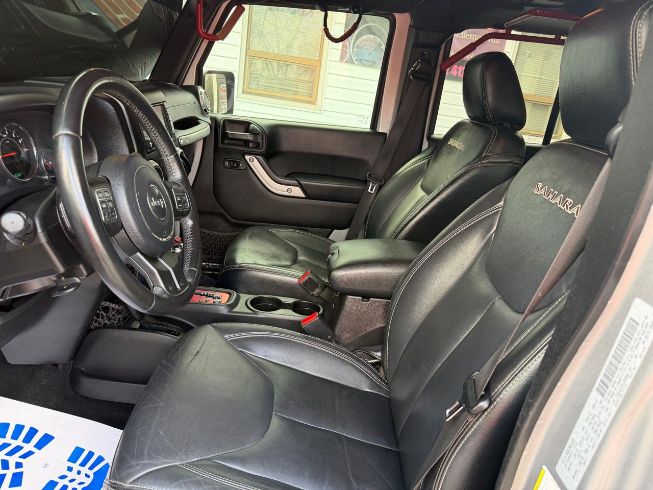 Jeep Wrangler Unlimited Sahara 4WD 2017