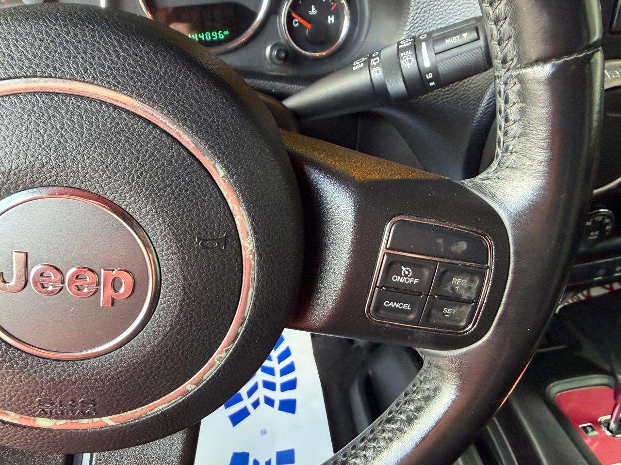 Jeep Wrangler Unlimited Sahara 4WD 2017