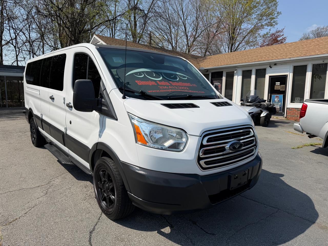 Ford Transit 350 Wagon Low Roof XLT 60/40 Pass. 148-in. WB 2016