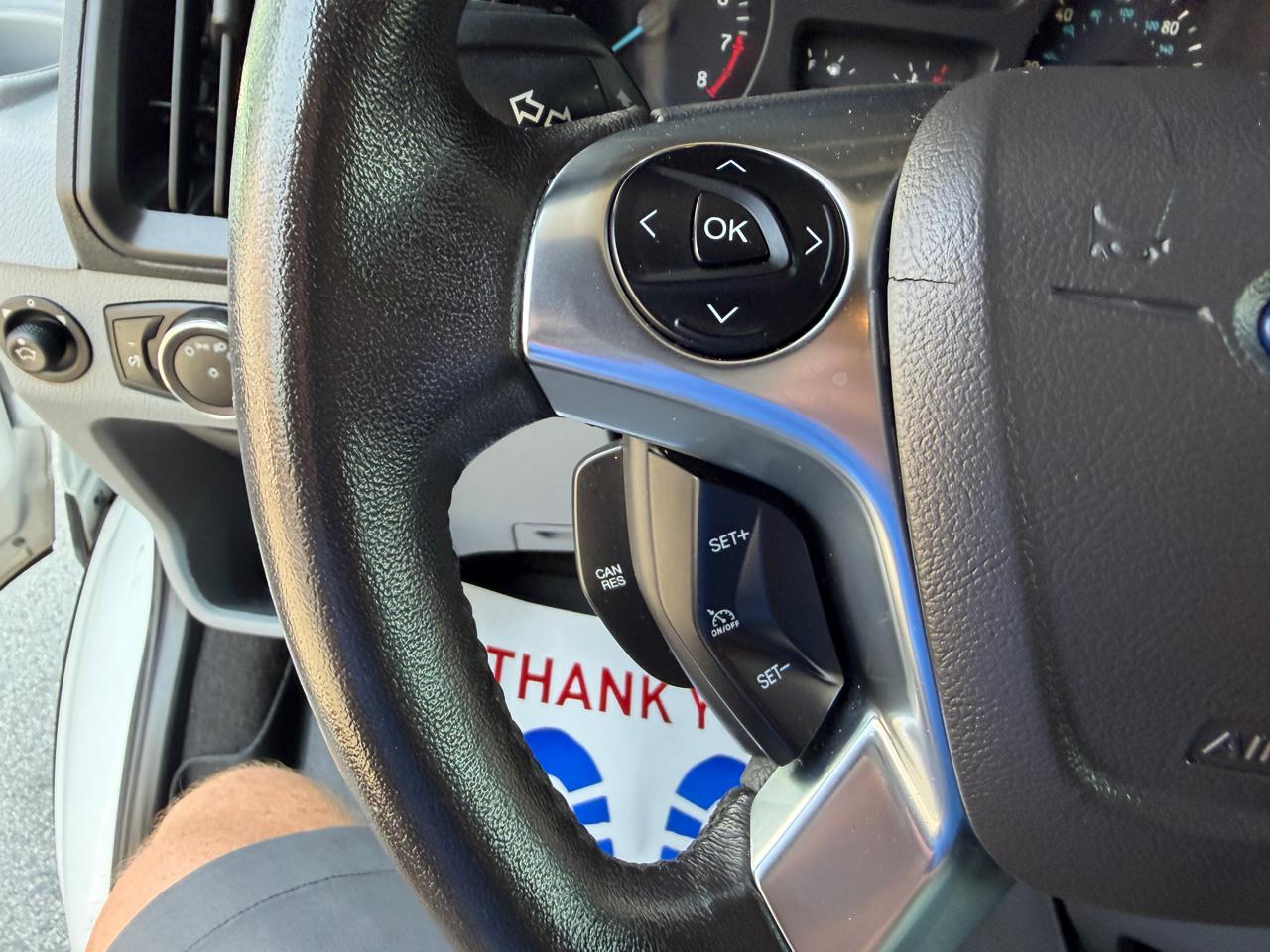 Ford Transit 350 Wagon Low Roof XLT 60/40 Pass. 148-in. WB 2016