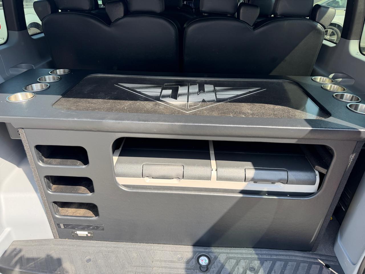 Ford Transit 350 Wagon Low Roof XLT 60/40 Pass. 148-in. WB 2016