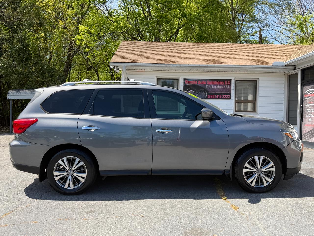 Nissan Pathfinder S 2WD 2018