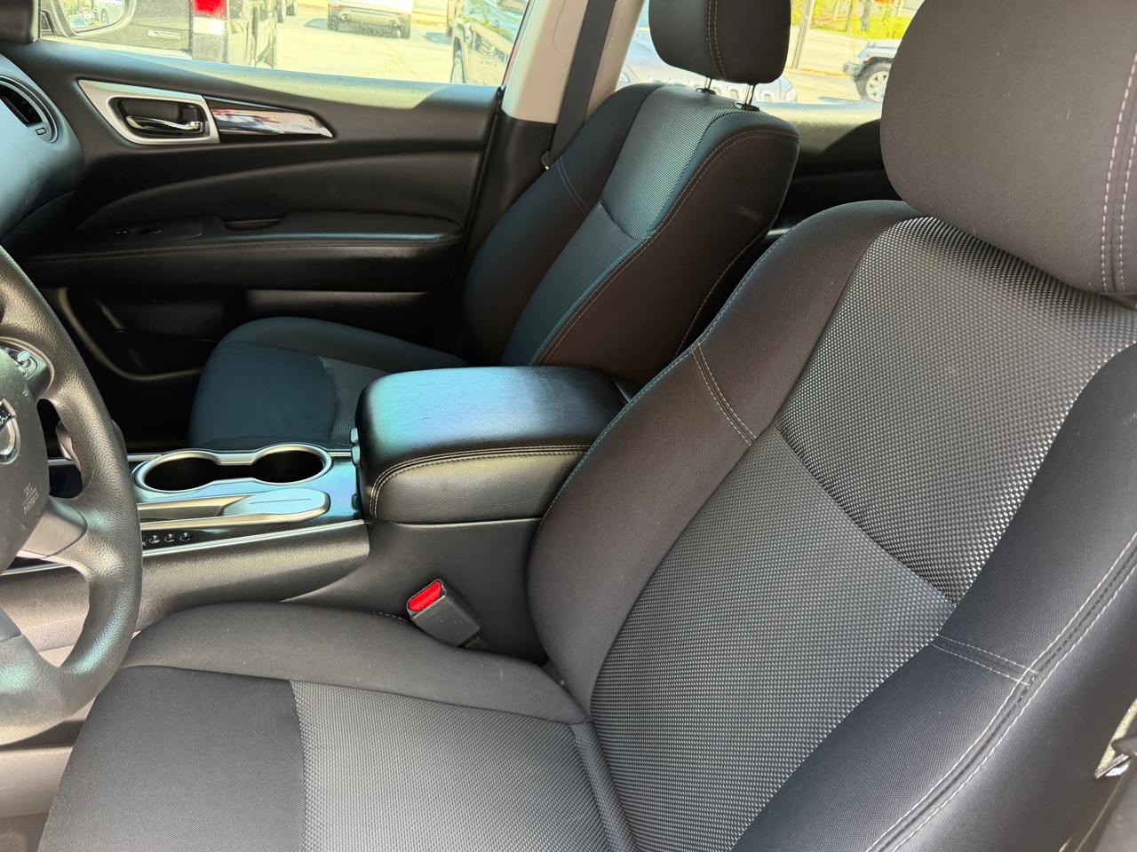 Nissan Pathfinder S 2WD 2018