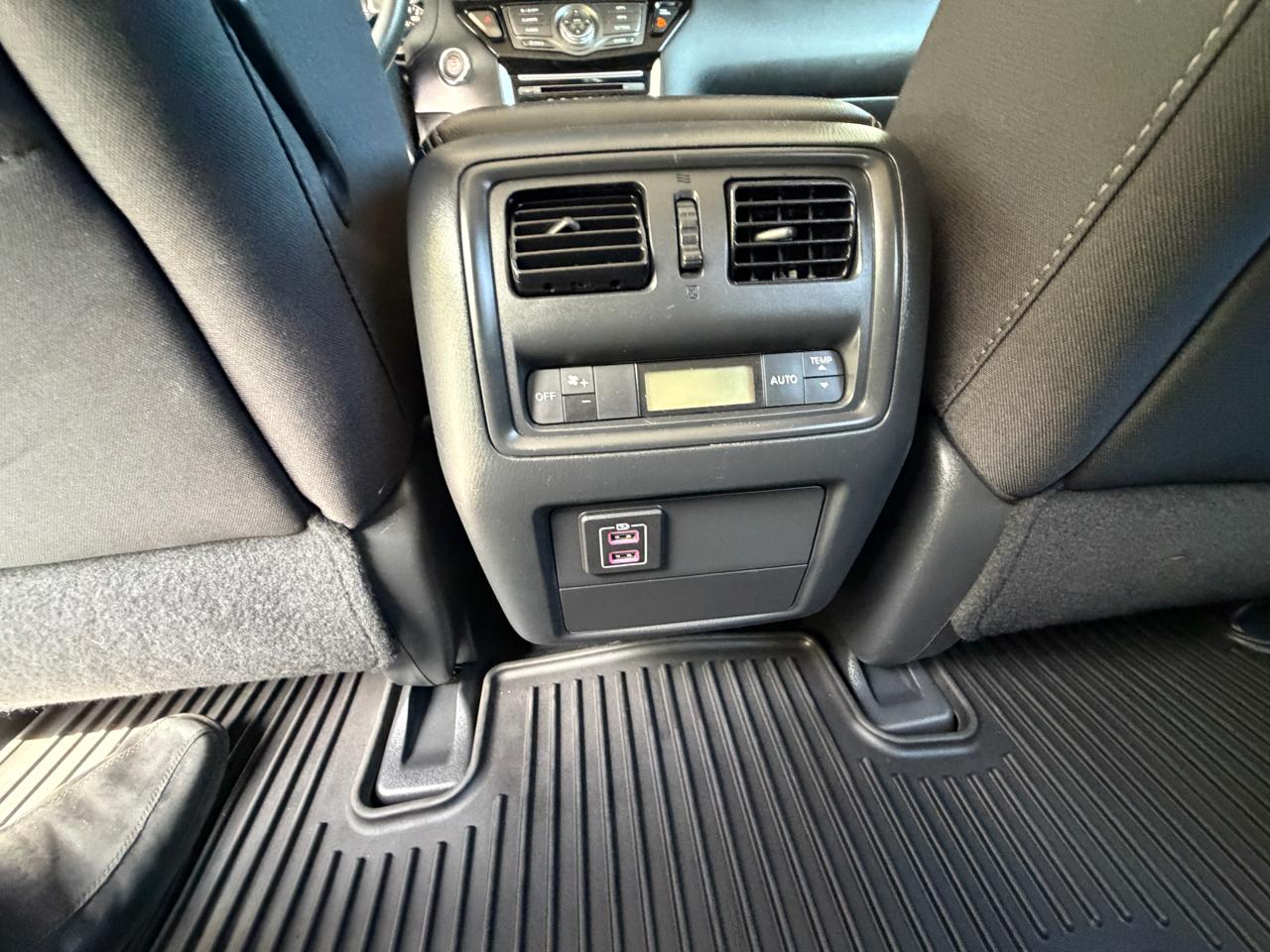 Nissan Pathfinder S 2WD 2018