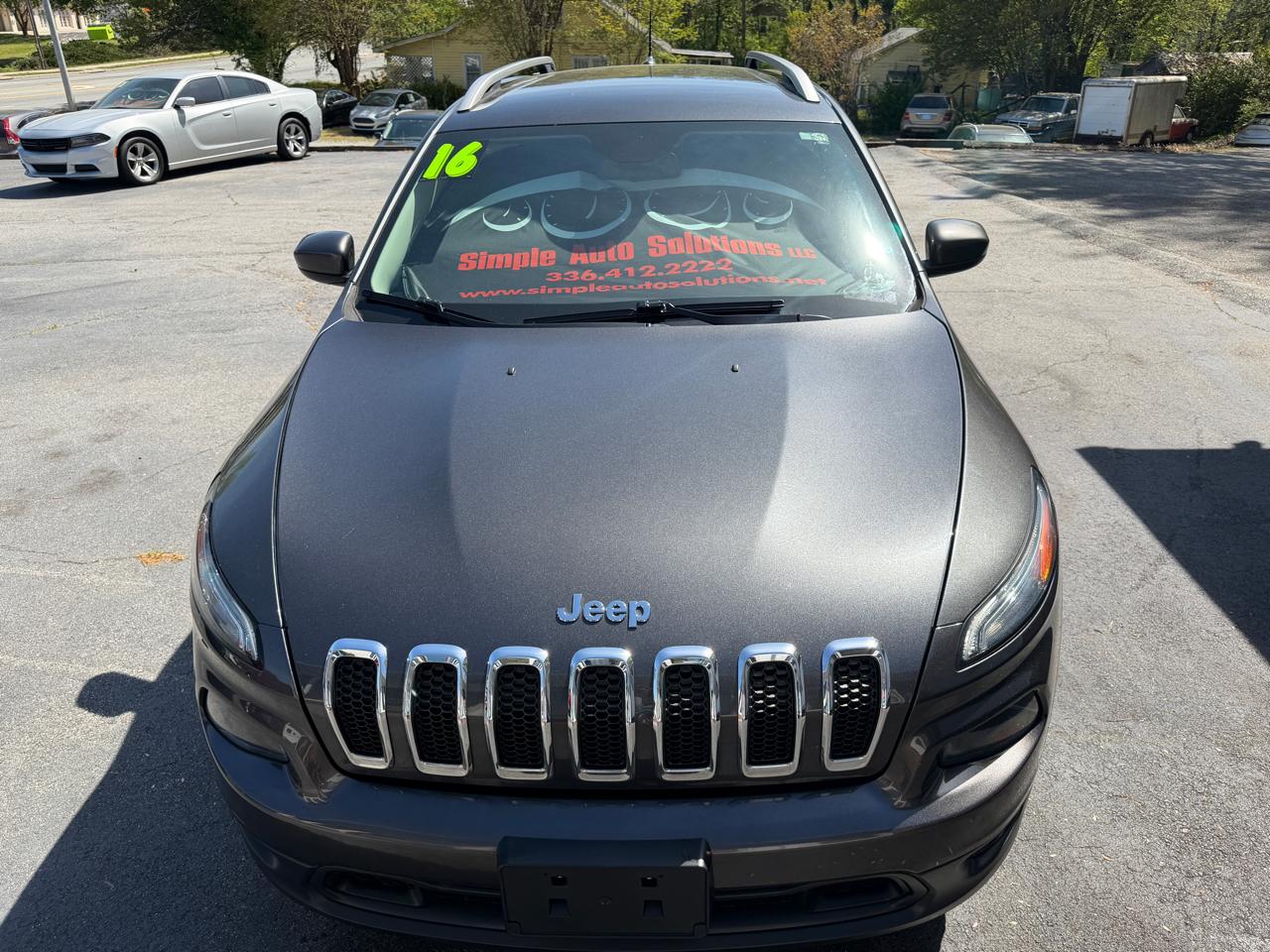 Jeep Cherokee Latitude 4WD 2016
