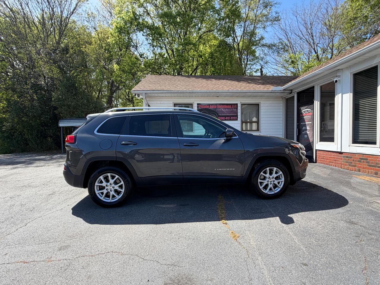 Jeep Cherokee Latitude 4WD 2016