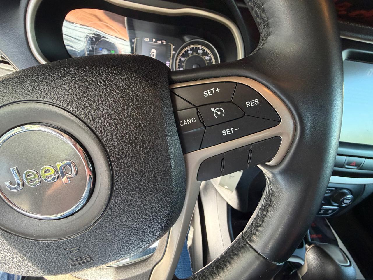 Jeep Cherokee Latitude 4WD 2016