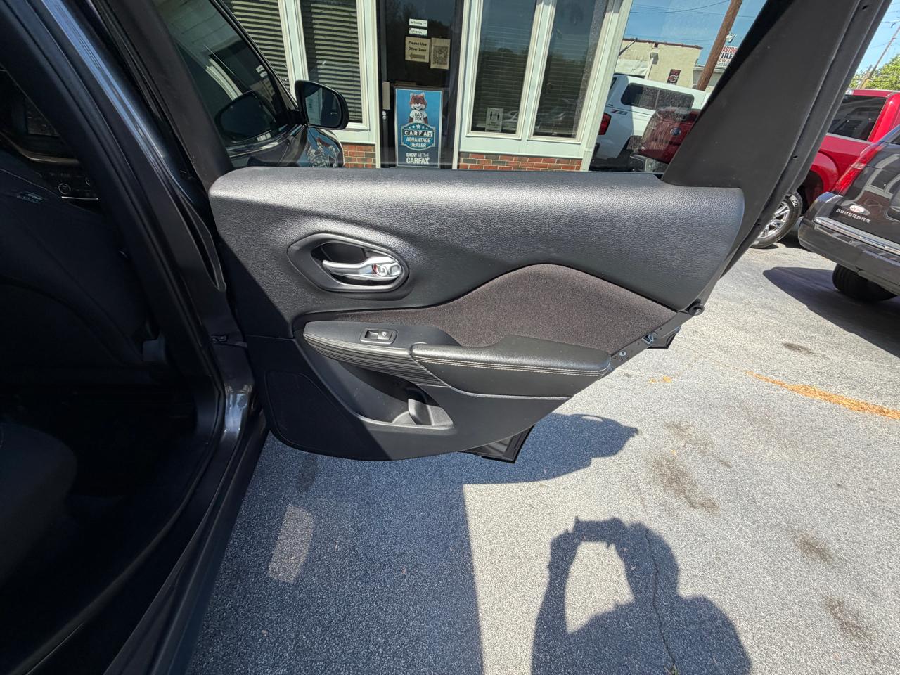 Jeep Cherokee Latitude 4WD 2016