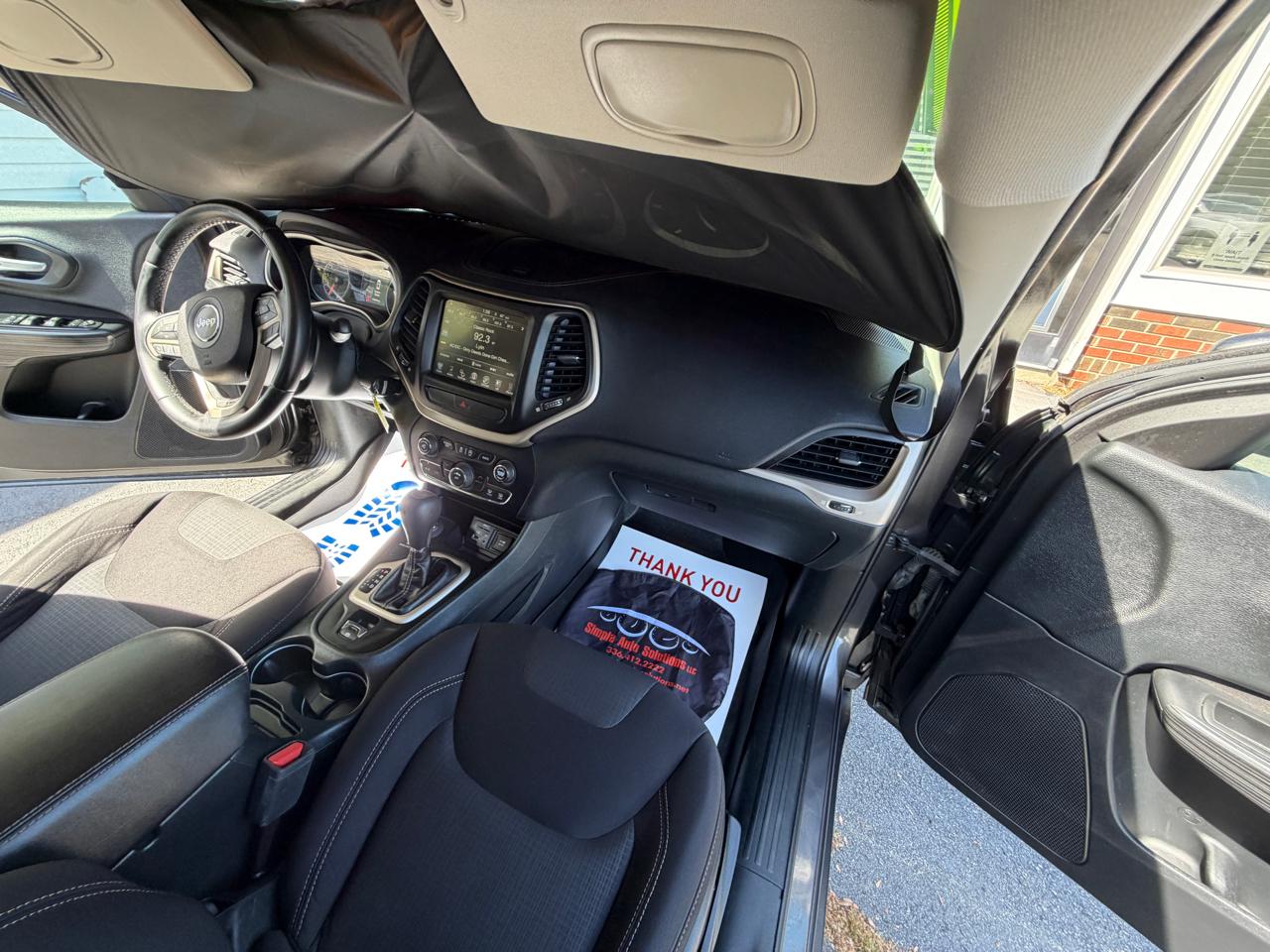 Jeep Cherokee Latitude 4WD 2016