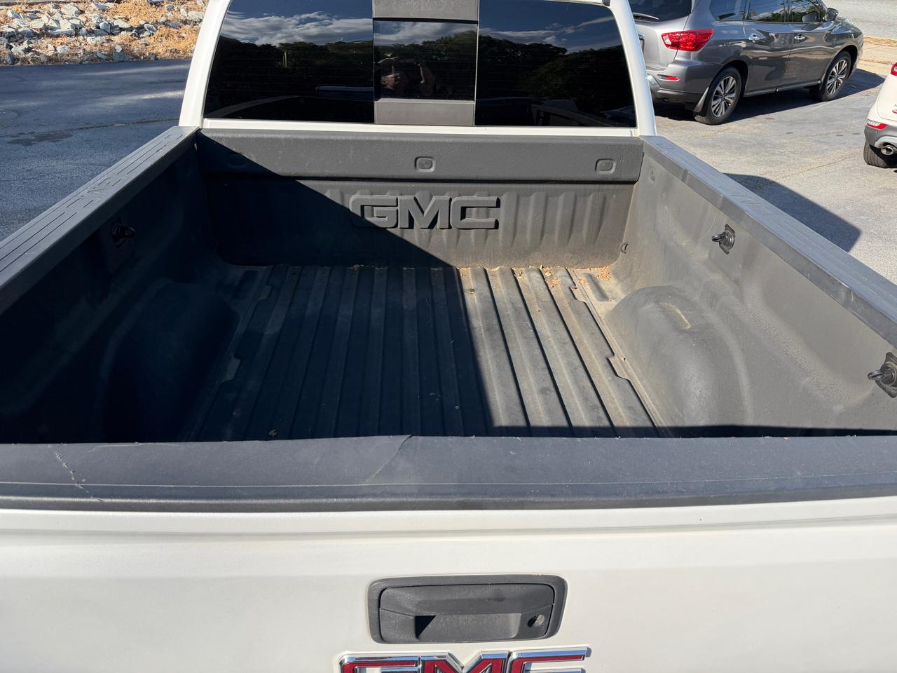 GMC Sierra 1500 2WD Crew Cab 143.5" SLT 2018