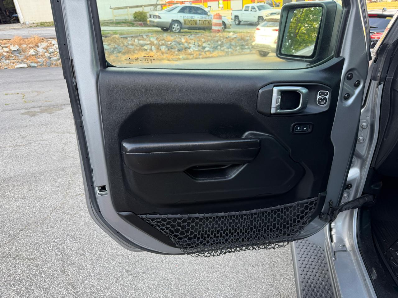 Jeep Wrangler Unlimited Sport 2018