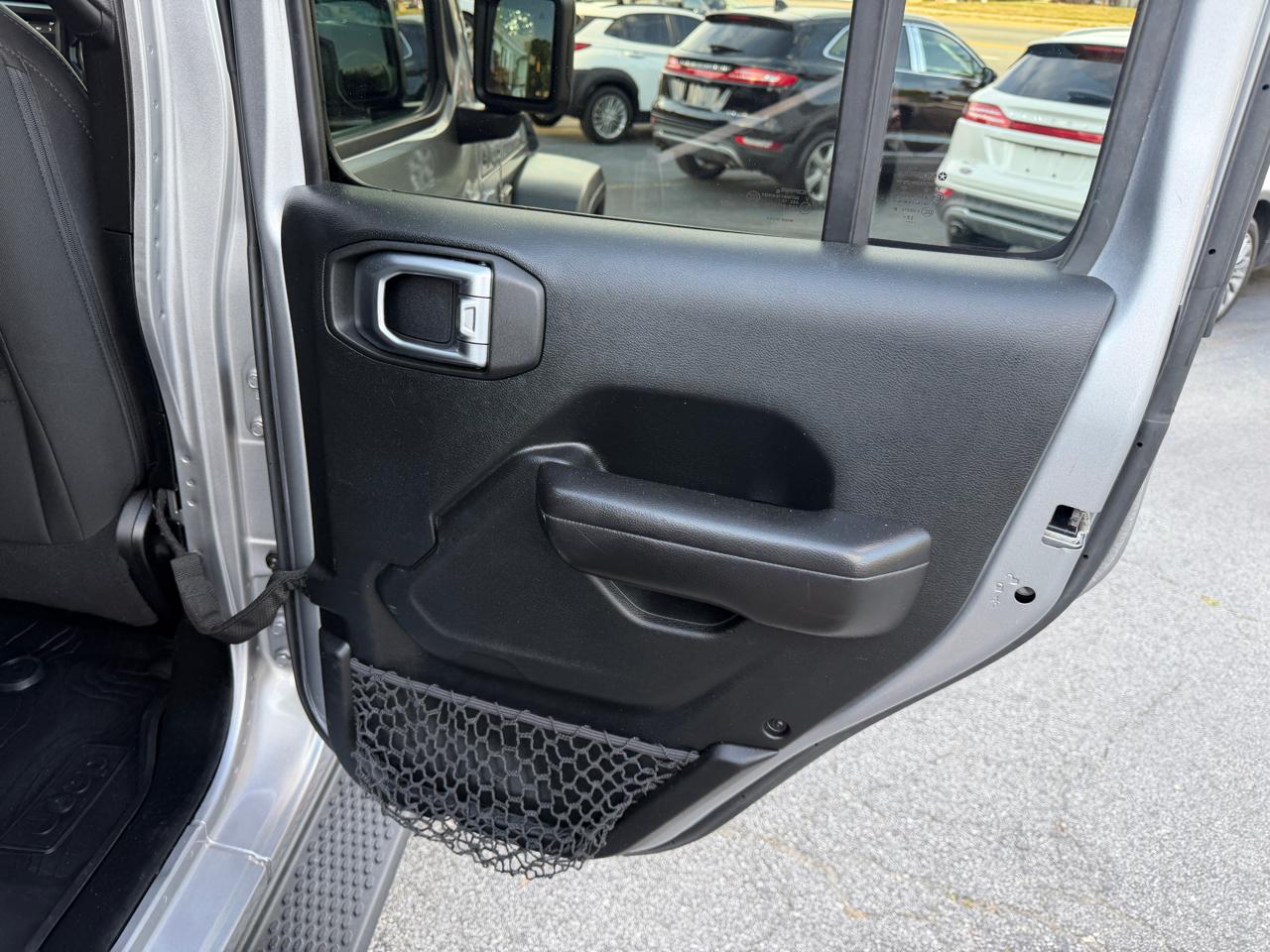 Jeep Wrangler Unlimited Sport 2018